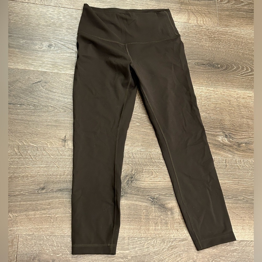 Lululemon Wunder Train Legging Size 8 in Deep Olive 23” inseam